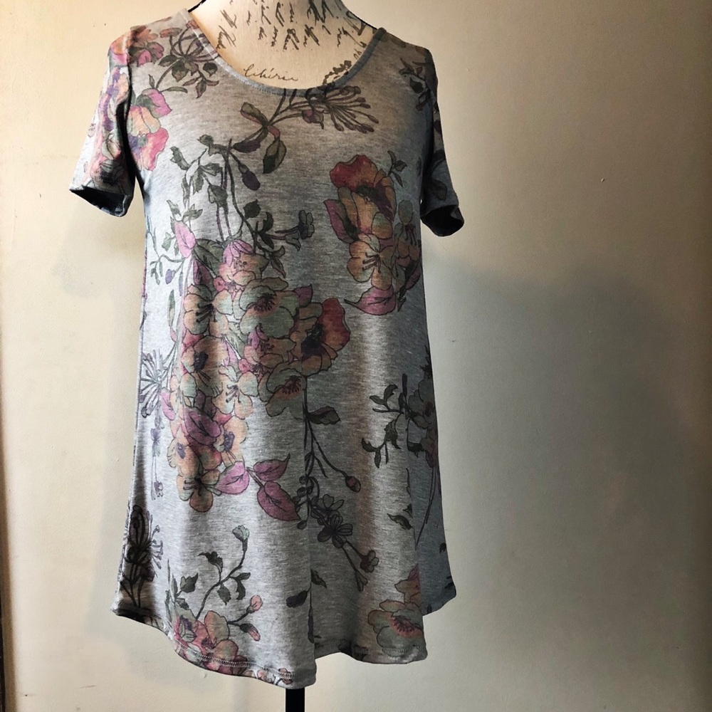 Agnes & Dora Everyday Tee